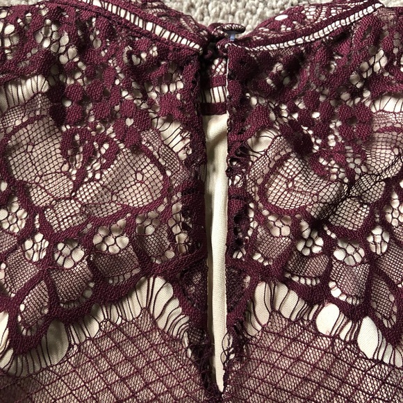 High neck blouse - Picture 5 of 5